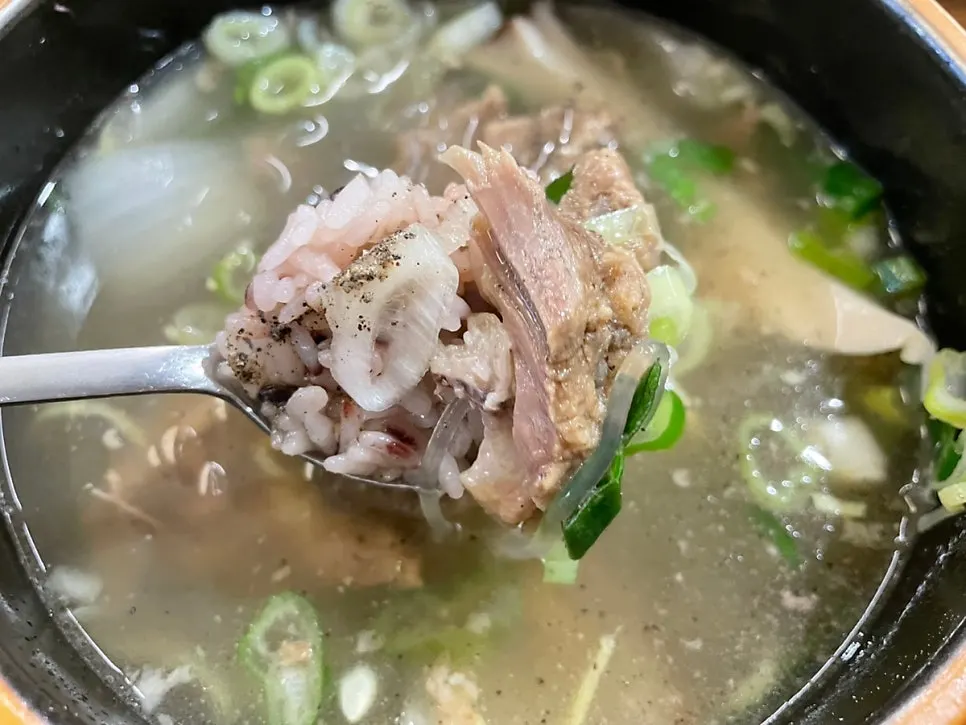 Moist, tender rib meat pulled off the bone