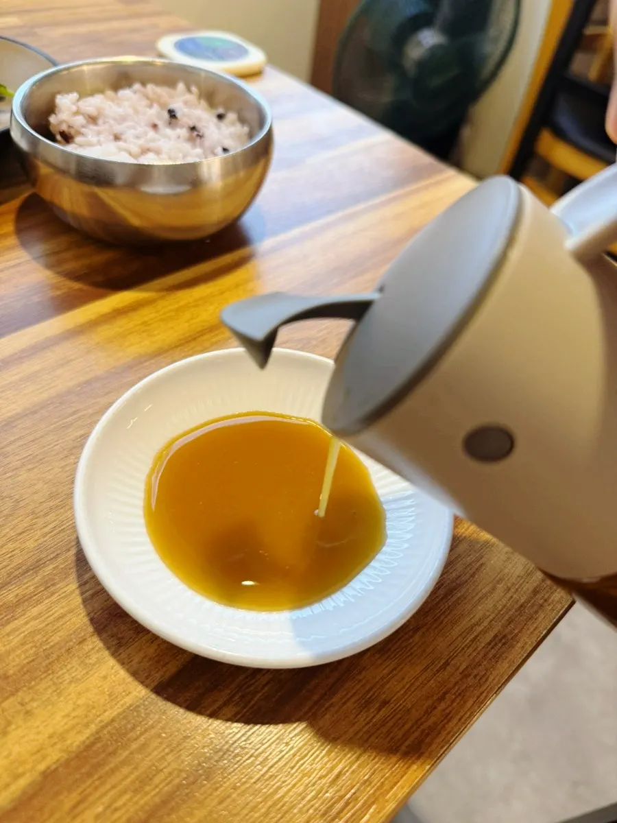 깔끔하고 진한 갈비탕 고기 육수