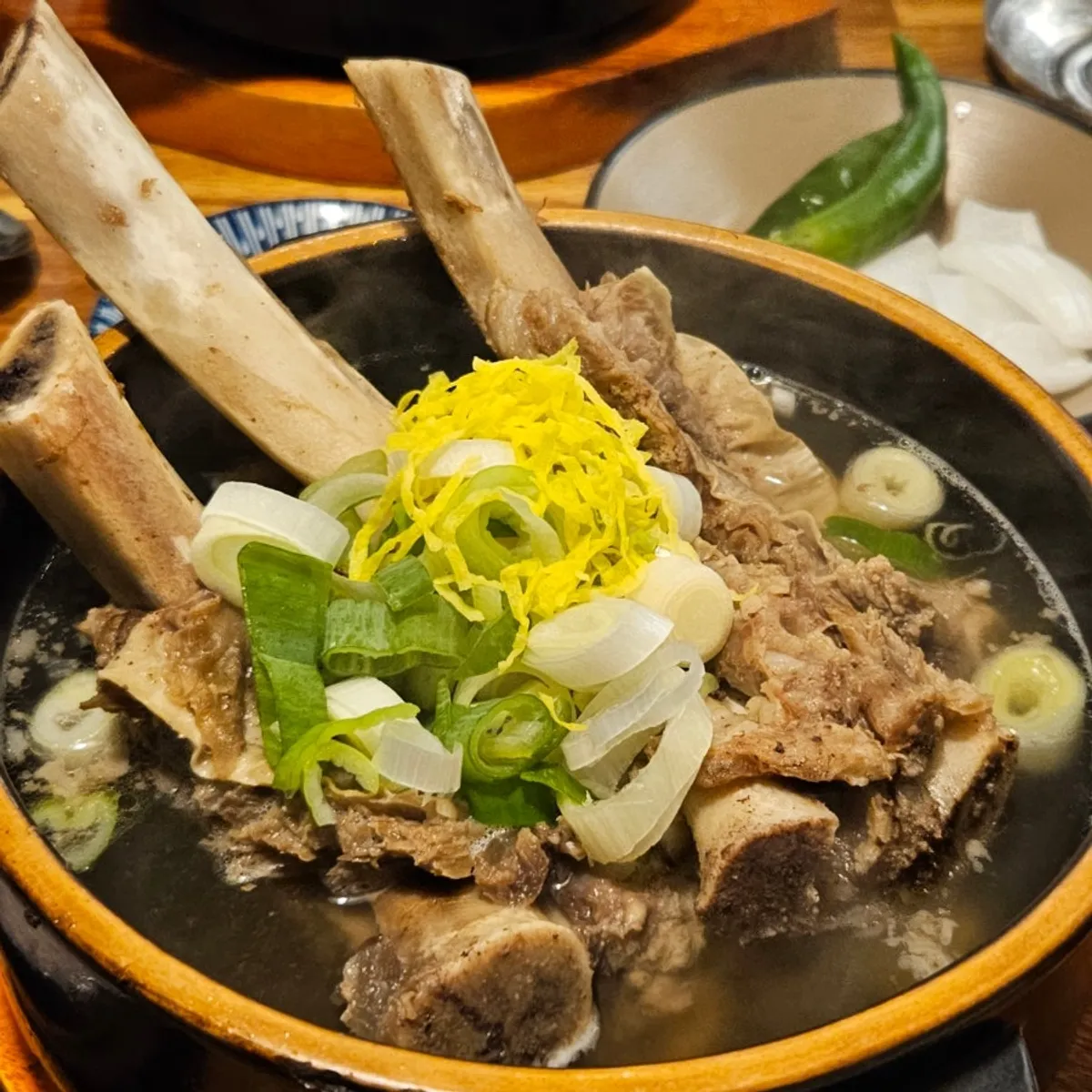 아차산통갈비탕 기력회복 특 갈비탕 한 그릇