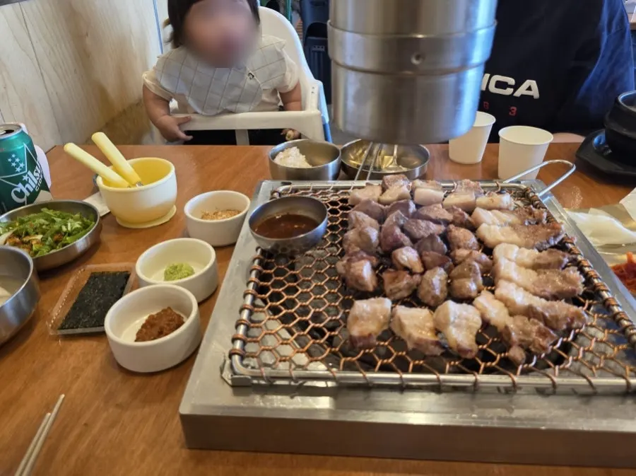 こんがり焼けた黒豚バラ肉