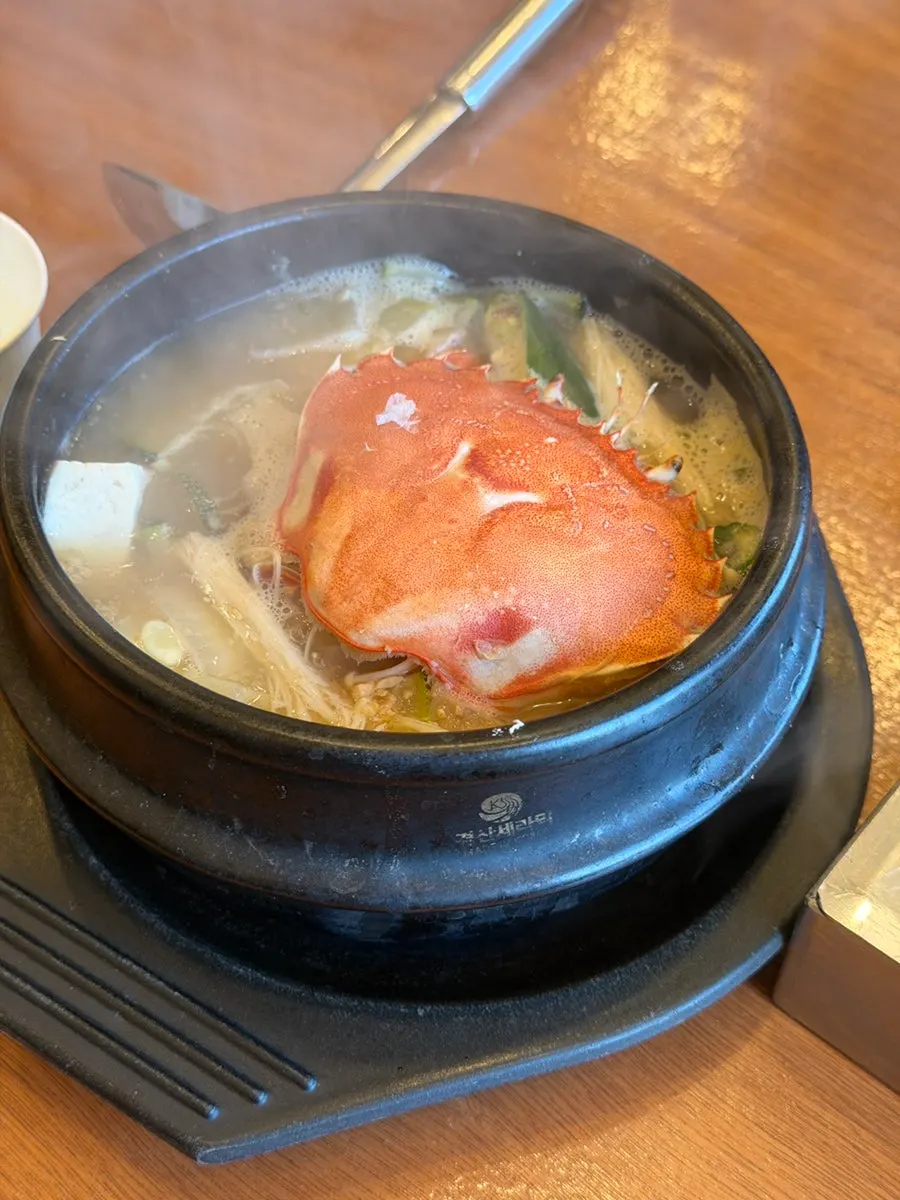 Grilled black pork paired with kelp rice