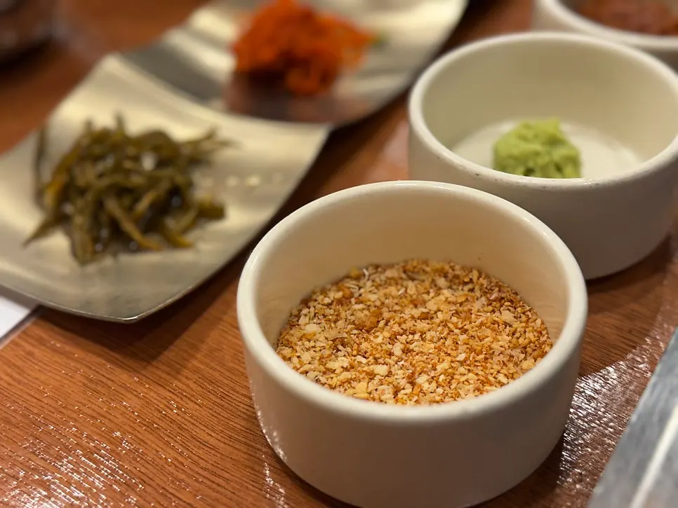 Lettuce for wraps, pickles, and seasoned vegetable sides