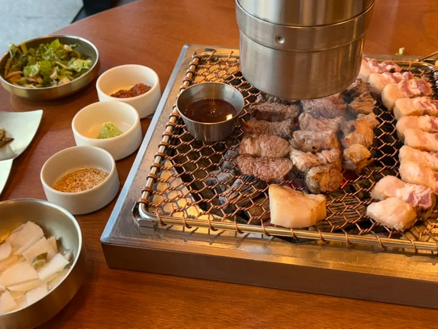 노포돼지 애월점 흑돼지 구이 상차림
