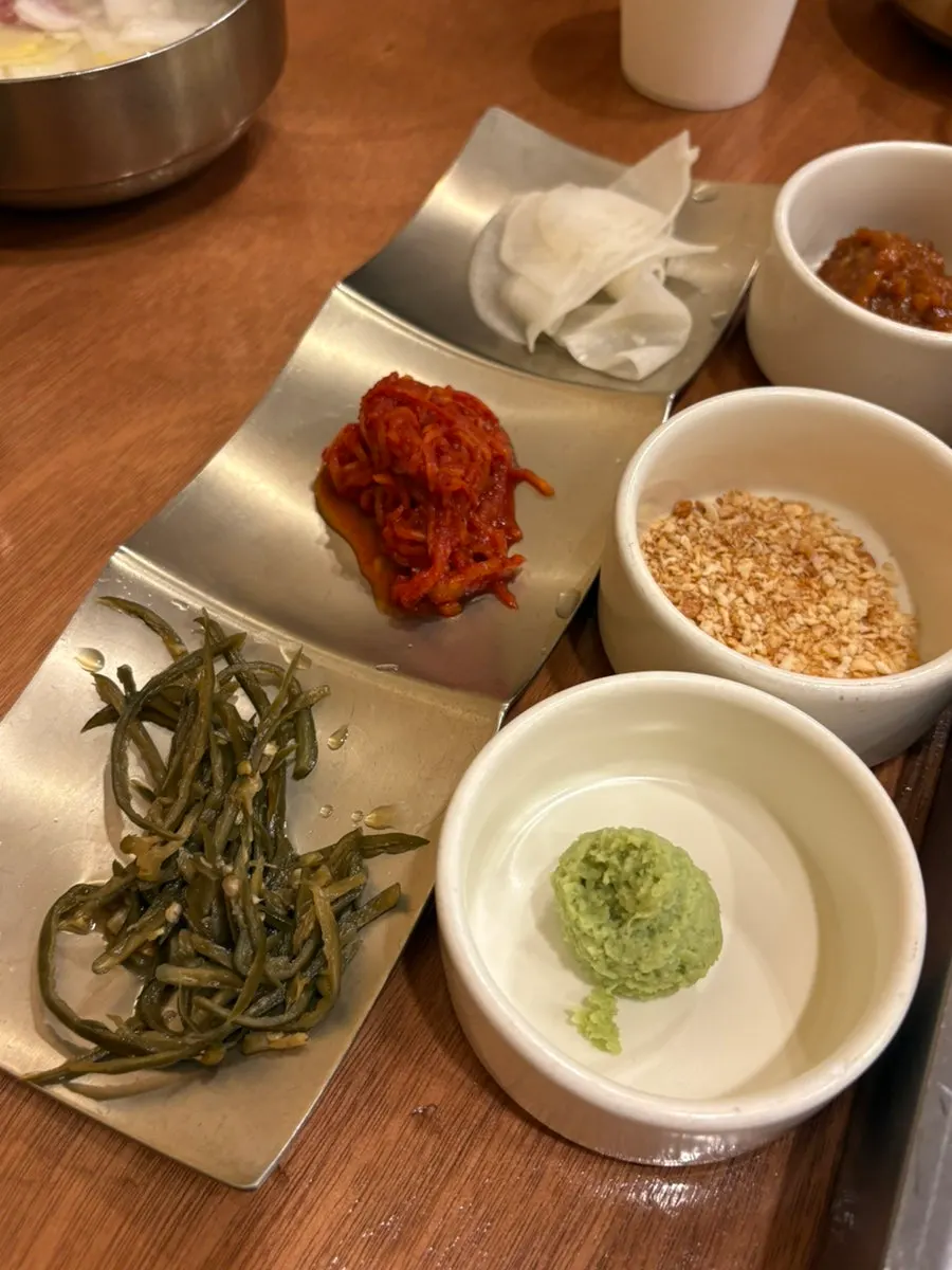 꽃게가 들어간 된장찌개