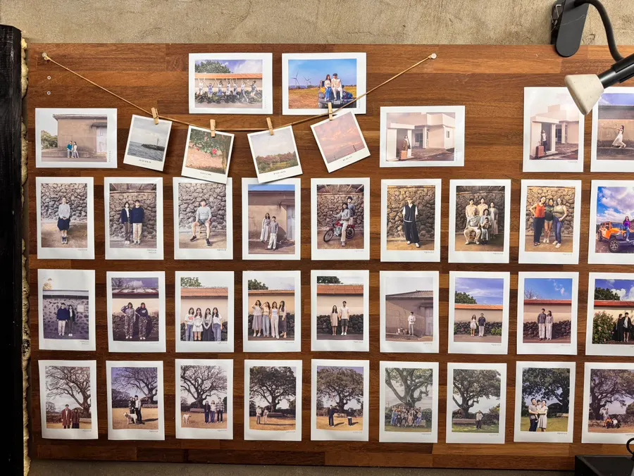 Customer photos displayed at Eoeum-ri Photo Studio