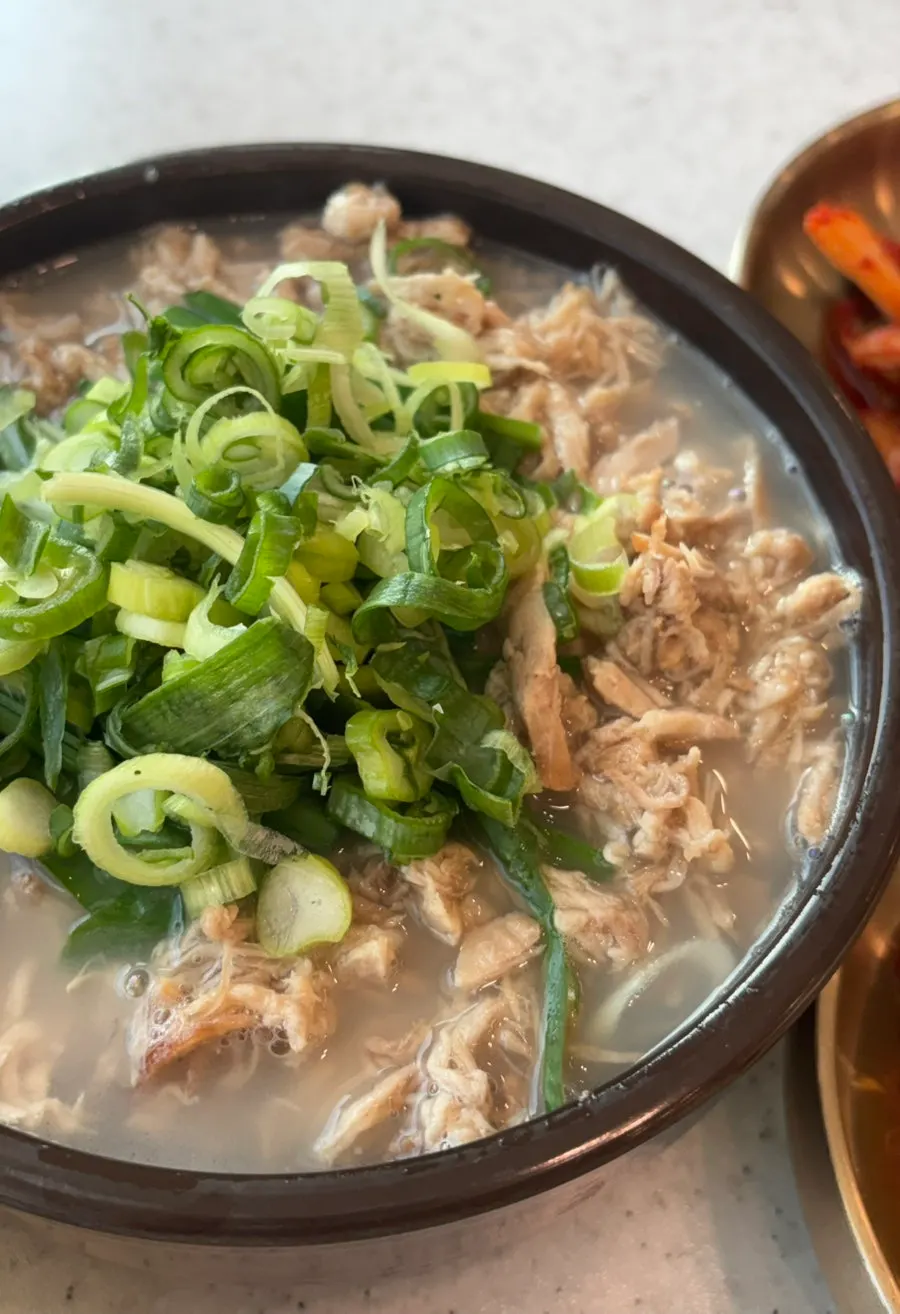 동치미 비빔국수의 메뉴 구성