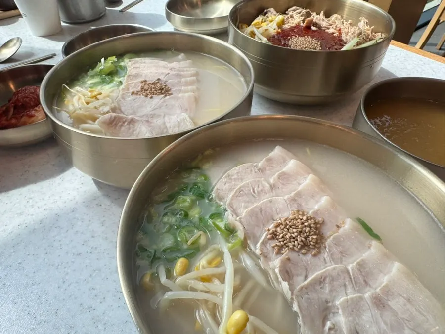 Bone-broth pork noodles topped with Jeju pork