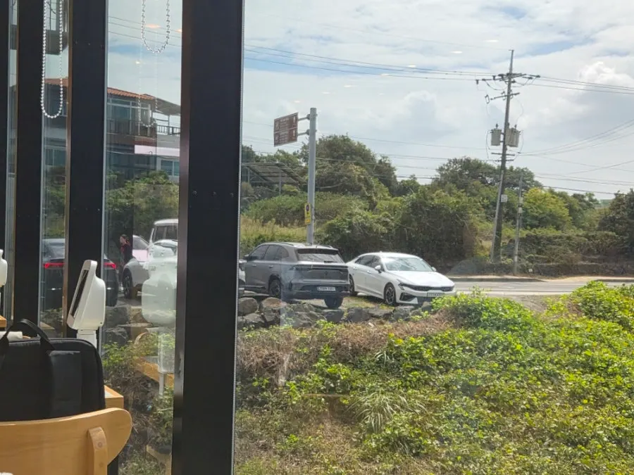 Exterior of Handam Guksu Gwakji Aewol Branch on Aewol-ro