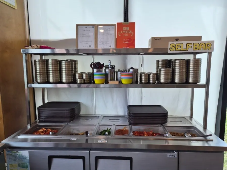 Handam Guksu dining hall filled with customers right after opening