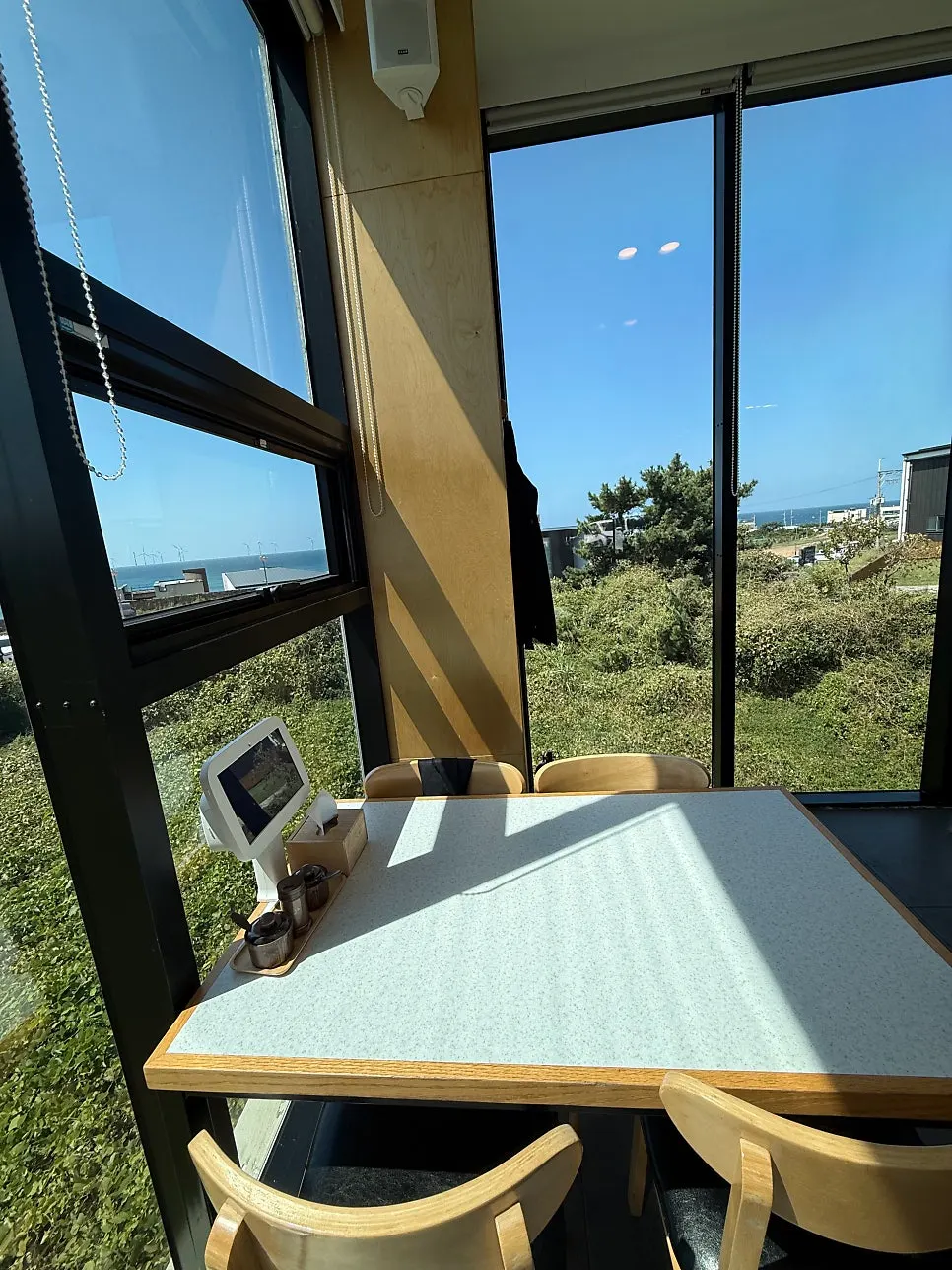 Aewol sea view from a noodle table