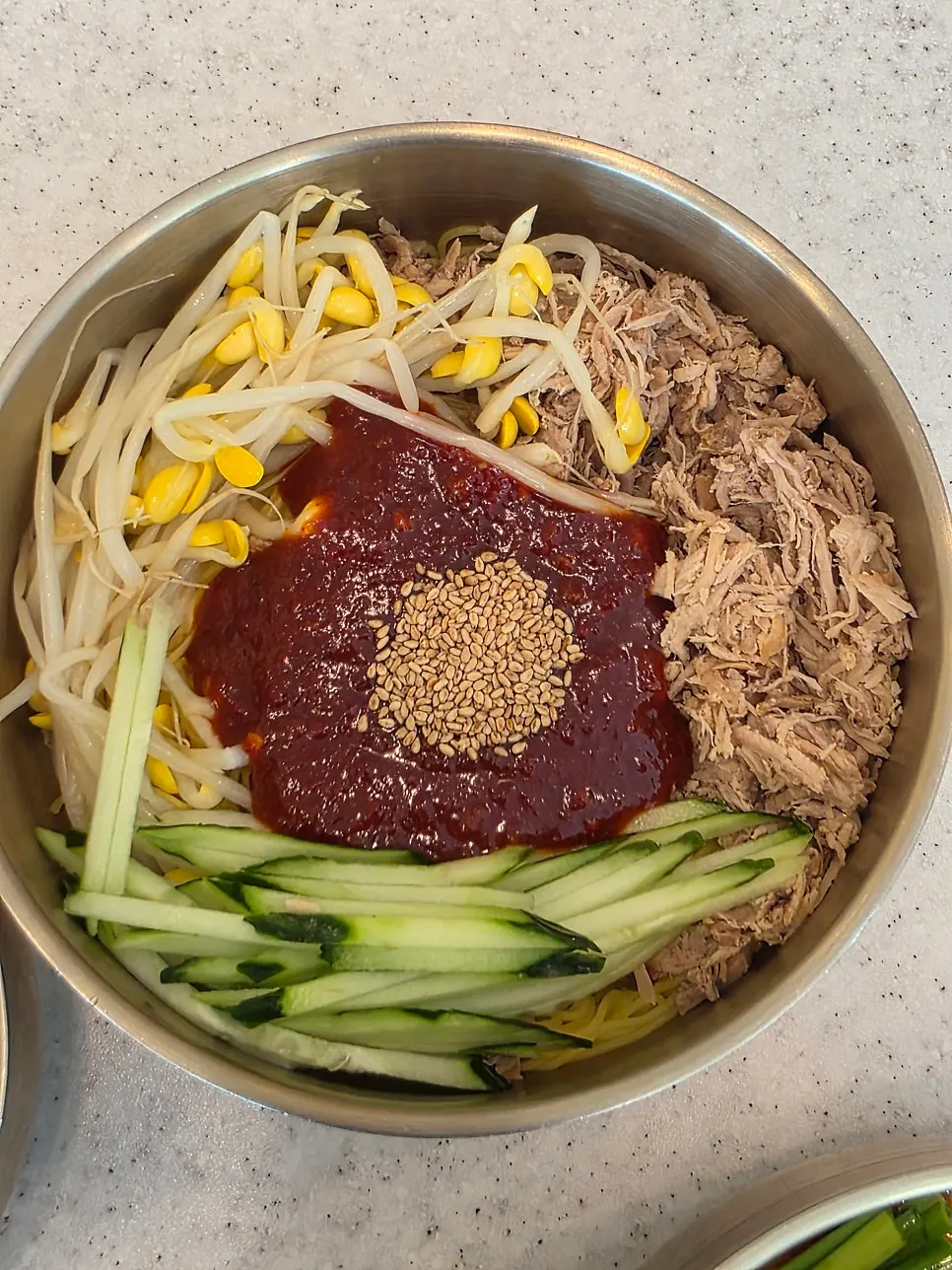 시원한 동치미비빔국수