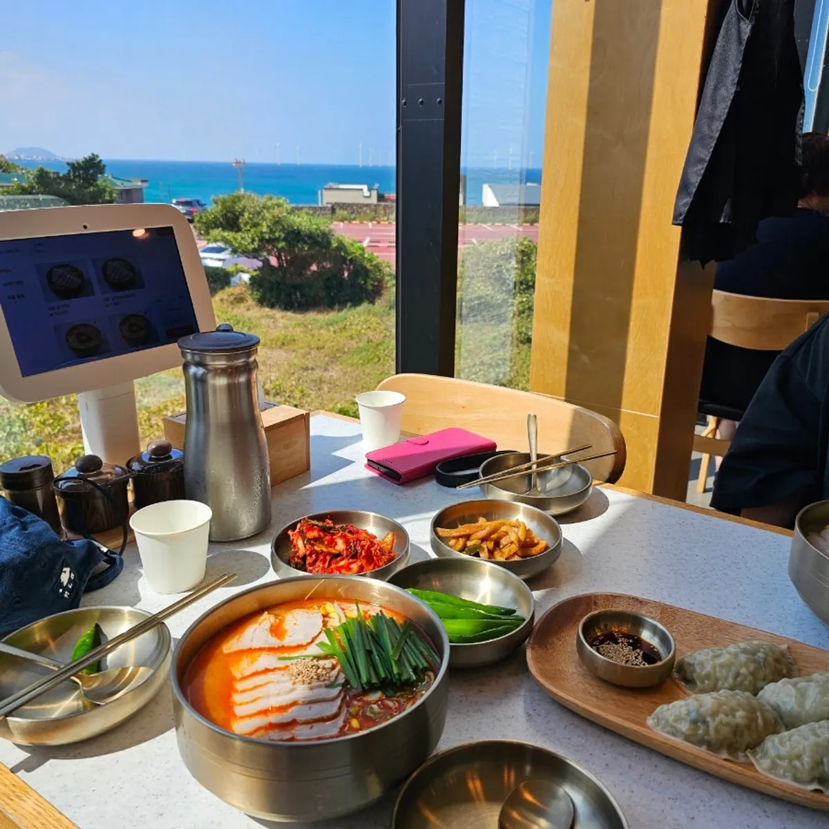 Featured photo of Handam Guksu Gwakji Aewol Branch