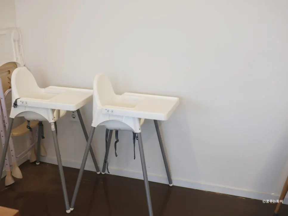 High chair provided at Aewol Eomma
