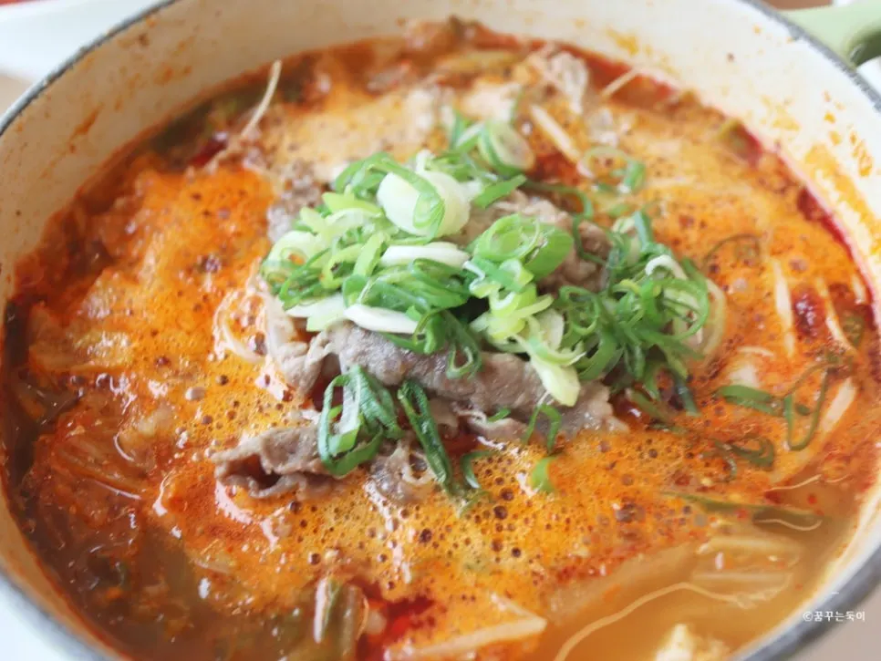 A bowl of Aewol Eomma Haejangguk