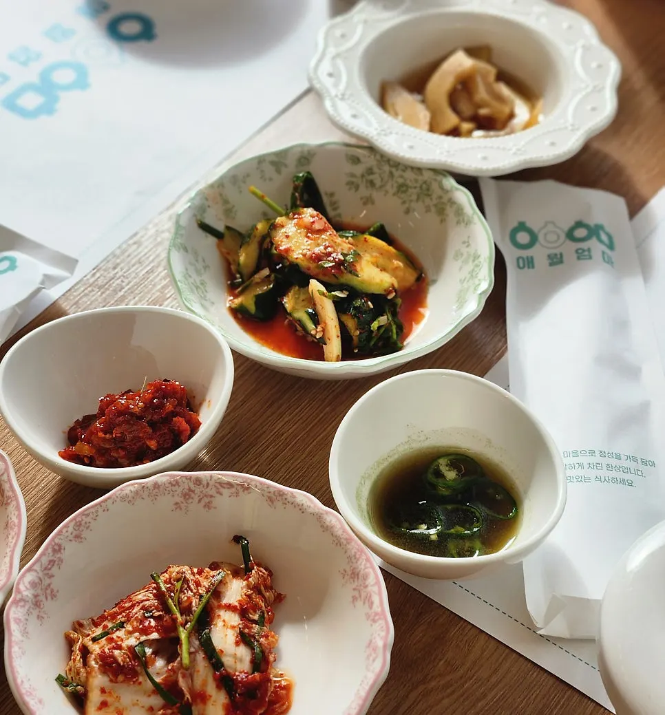 Table set with Aewol Eomma's basic side dishes