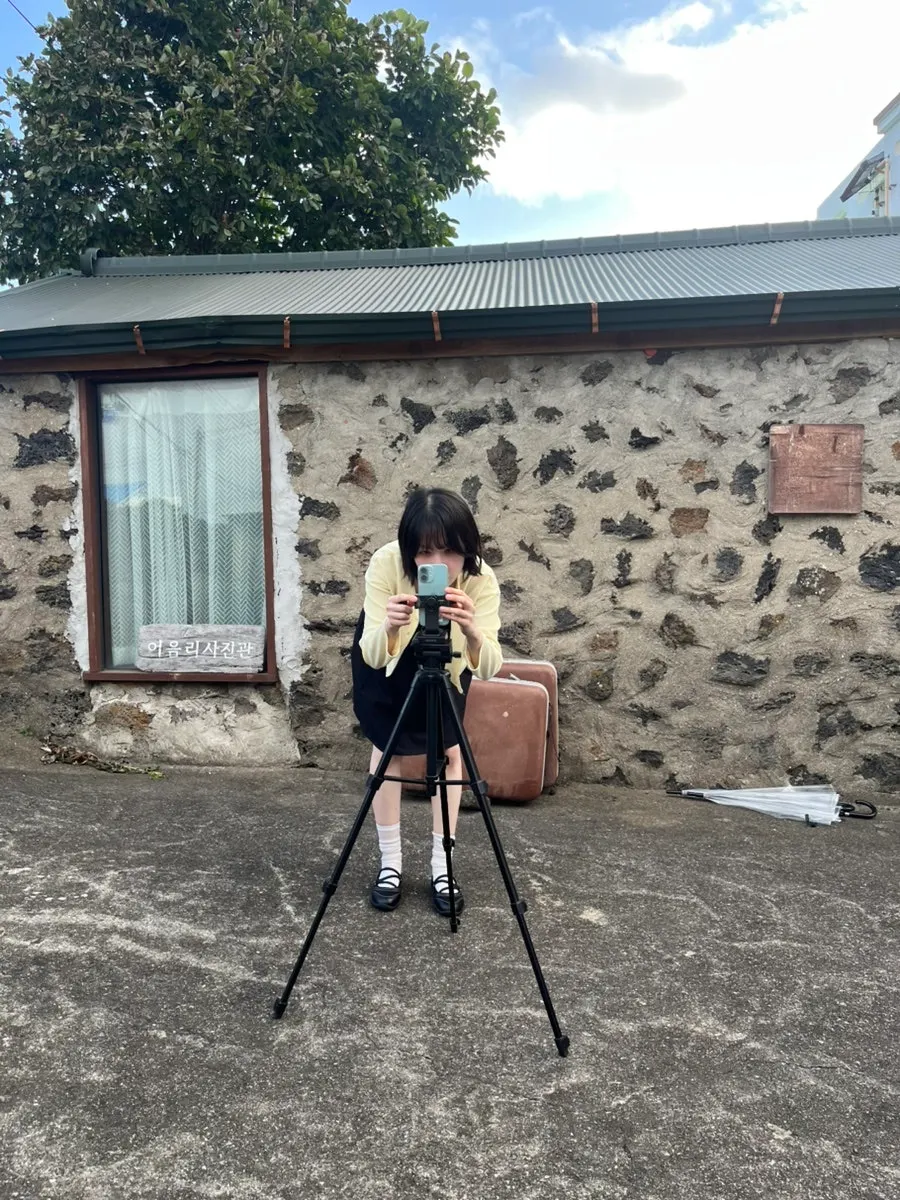 Snap shoot on a Jeju village lane