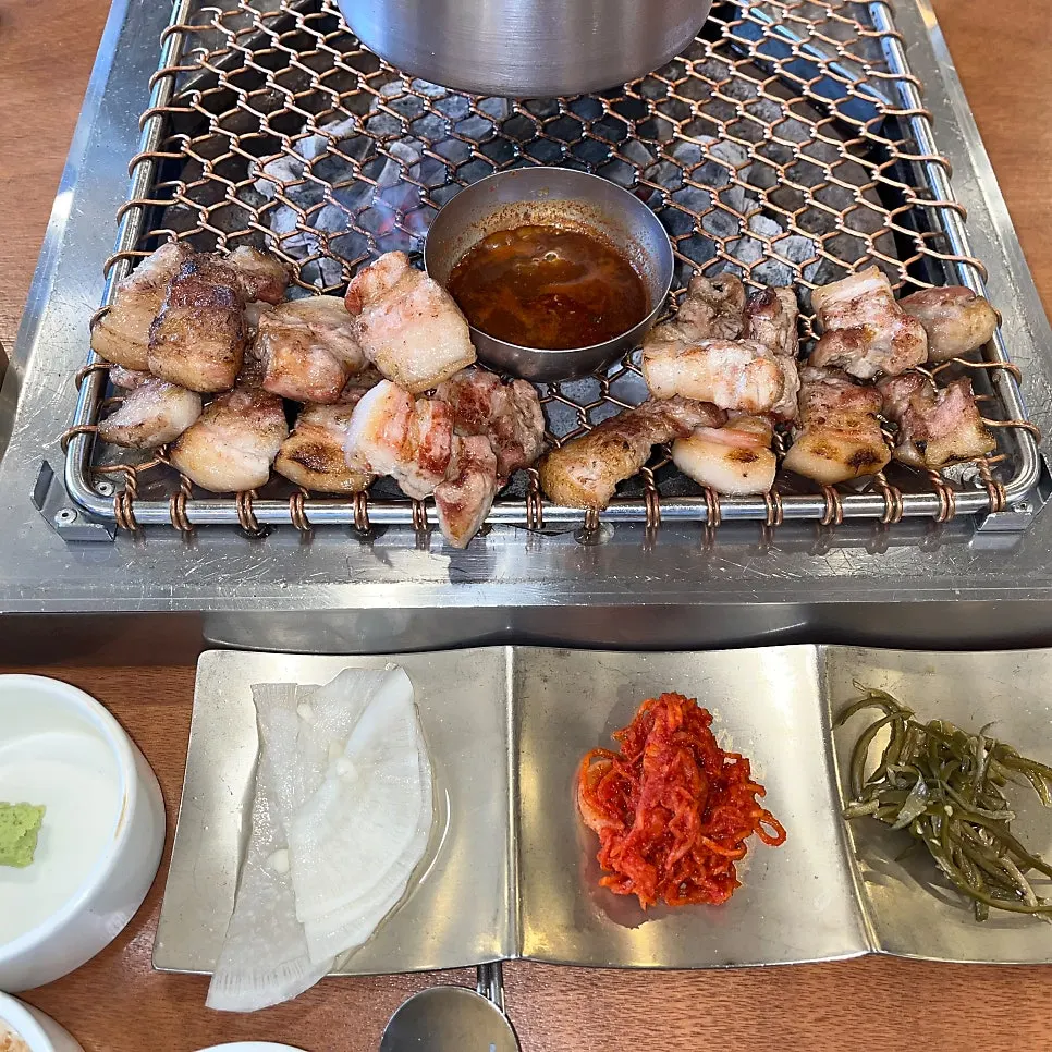 Thick grilled Jeju black pork