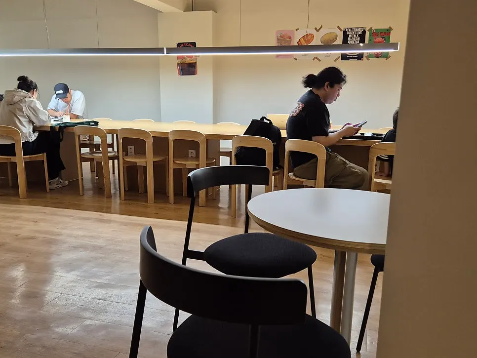 Photo from a visit to Jo Hui-tak Coffee