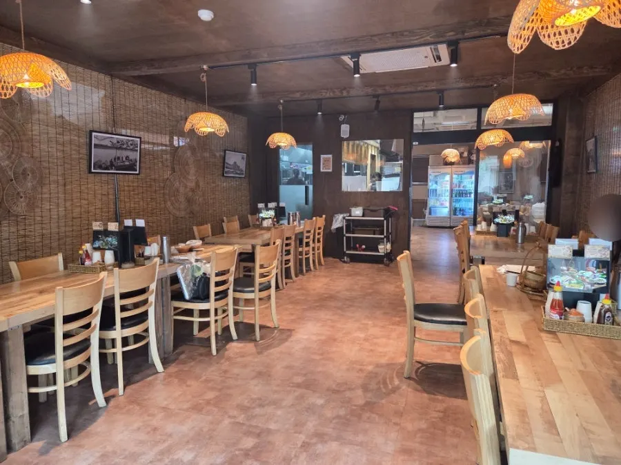 Madam Hao's interior with generous seating