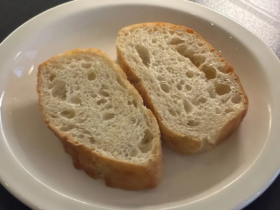 Allegro's complimentary bread