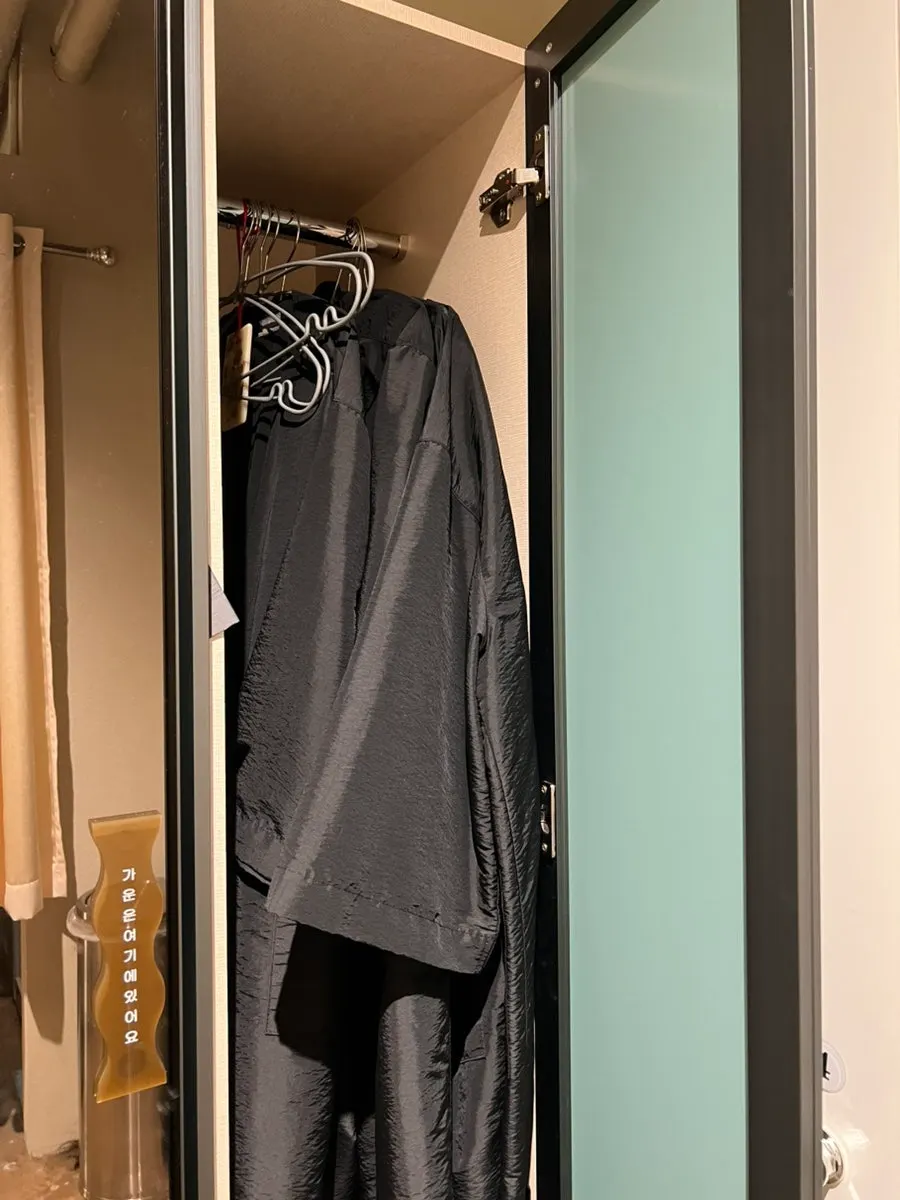 Locker room for changing before the treatment