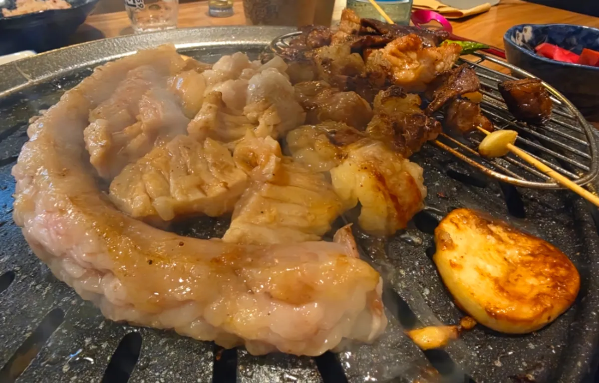 노릇하게 구워진 모듬양곱창