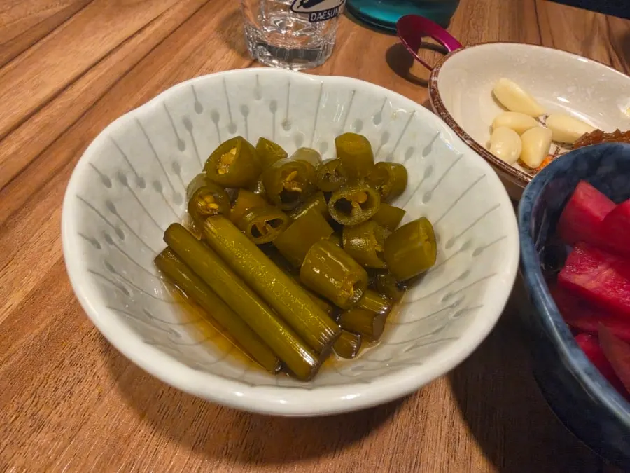 완성된 세트메뉴 상차림