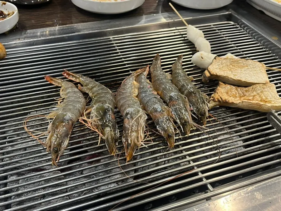 부부 둘이서 즐긴 평일 저녁 장어 상차림