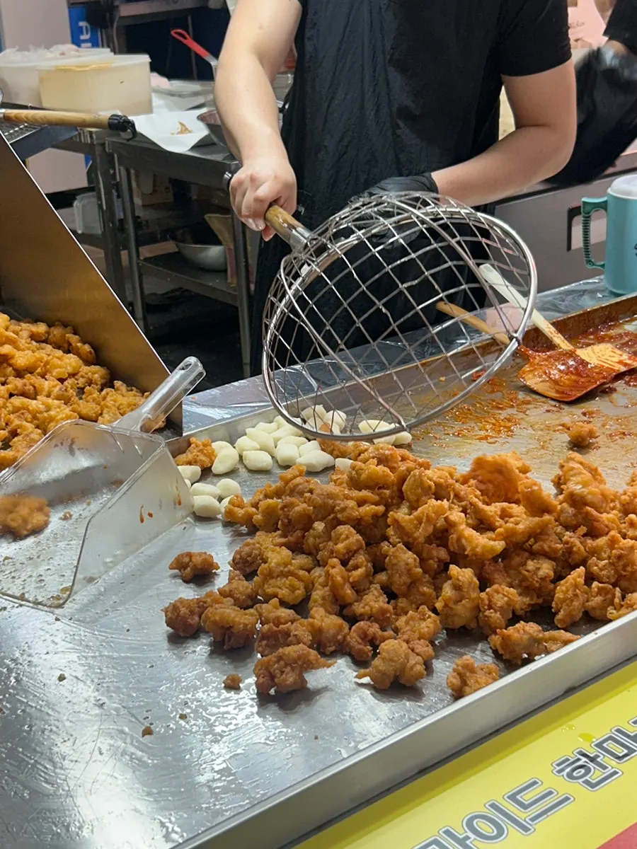 김씨치킨 암사시장점 조리 시설