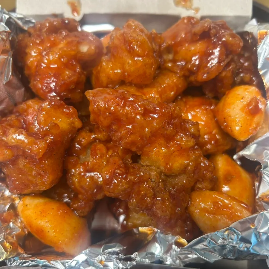 Packaged dakgangjeong from Gimssi Chicken Amsa Market Branch