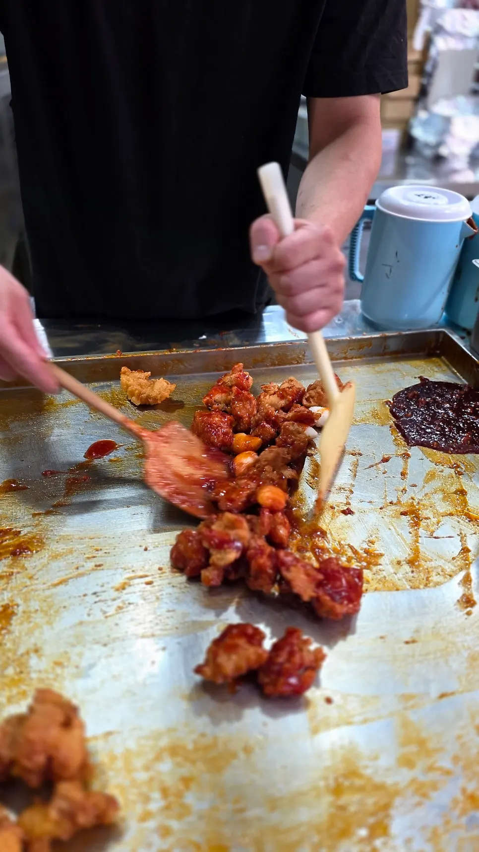 Dakgangjeong bersama tteok kuih beras