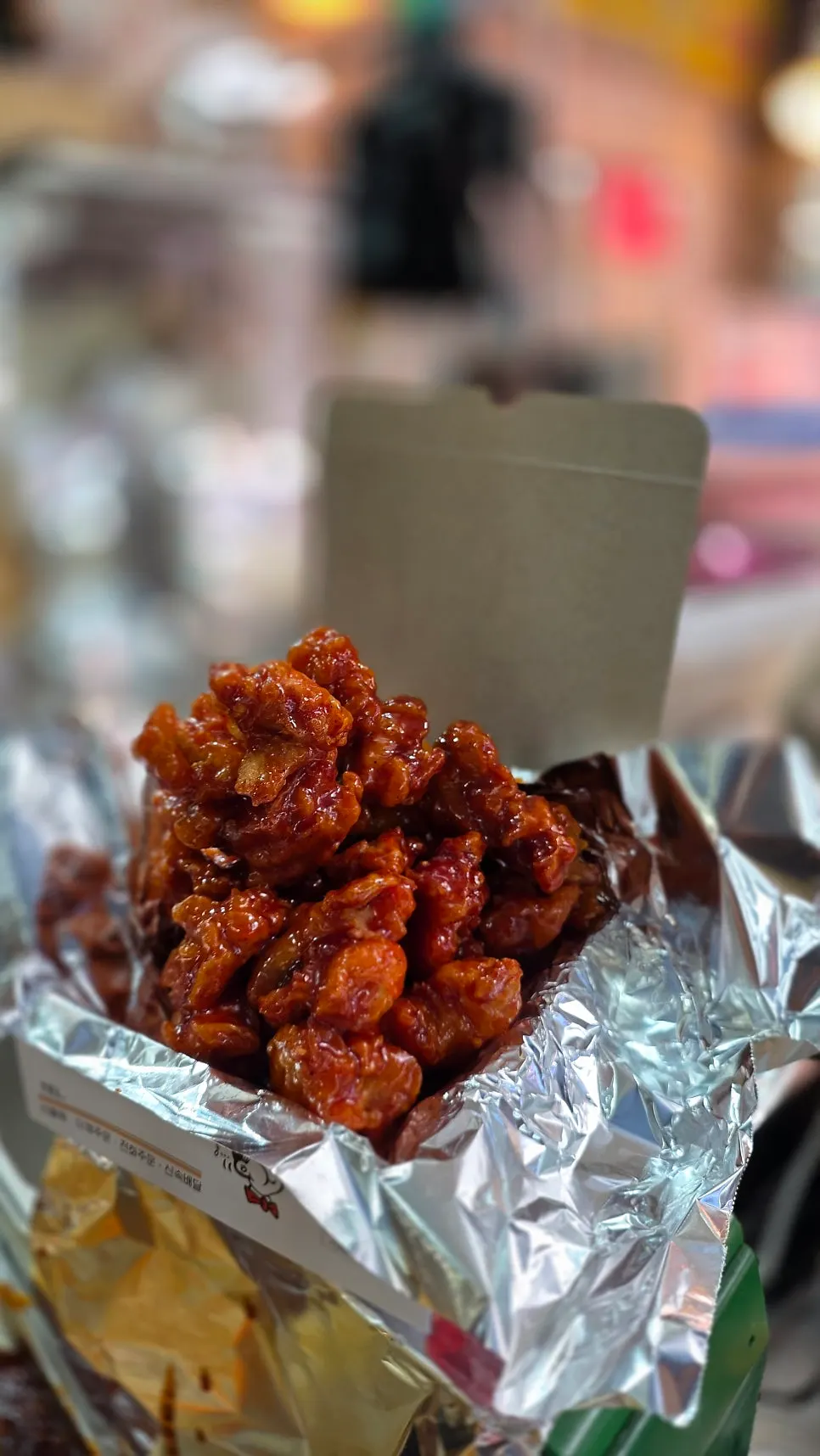 Papan makluman dakgangjeong tradisi Gimssi Chicken