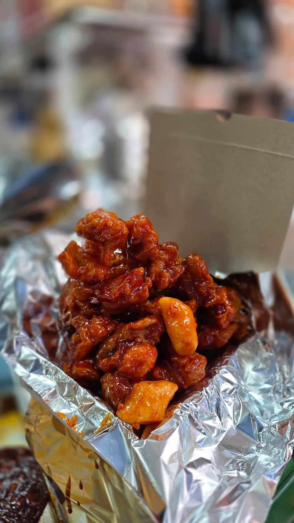 Ayam bungkus dari Gimssi Chicken di Pasar Amsa