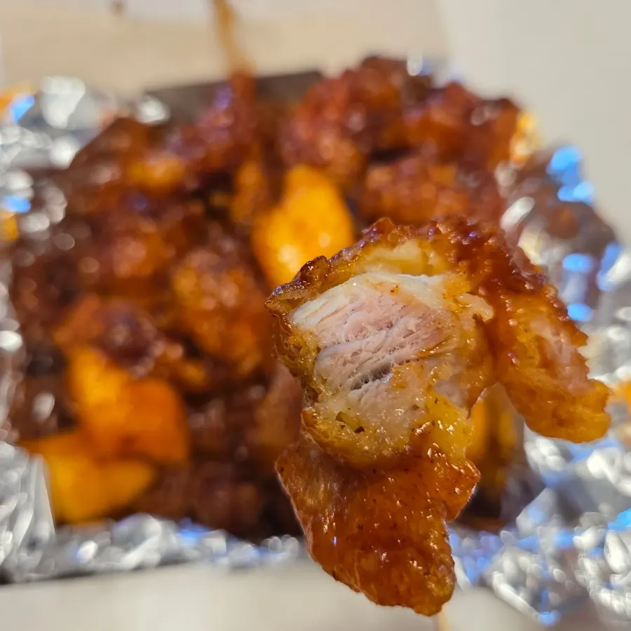 Medium-spicy dakgangjeong coated in thick sauce