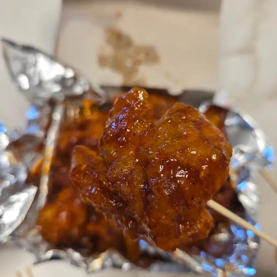 Leftover dakgangjeong in the takeout box