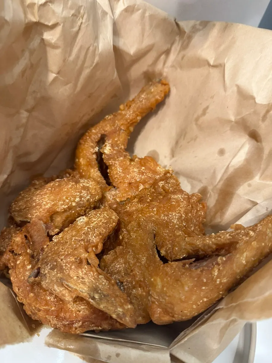 대기 후 받은 김씨치킨 포장 주문