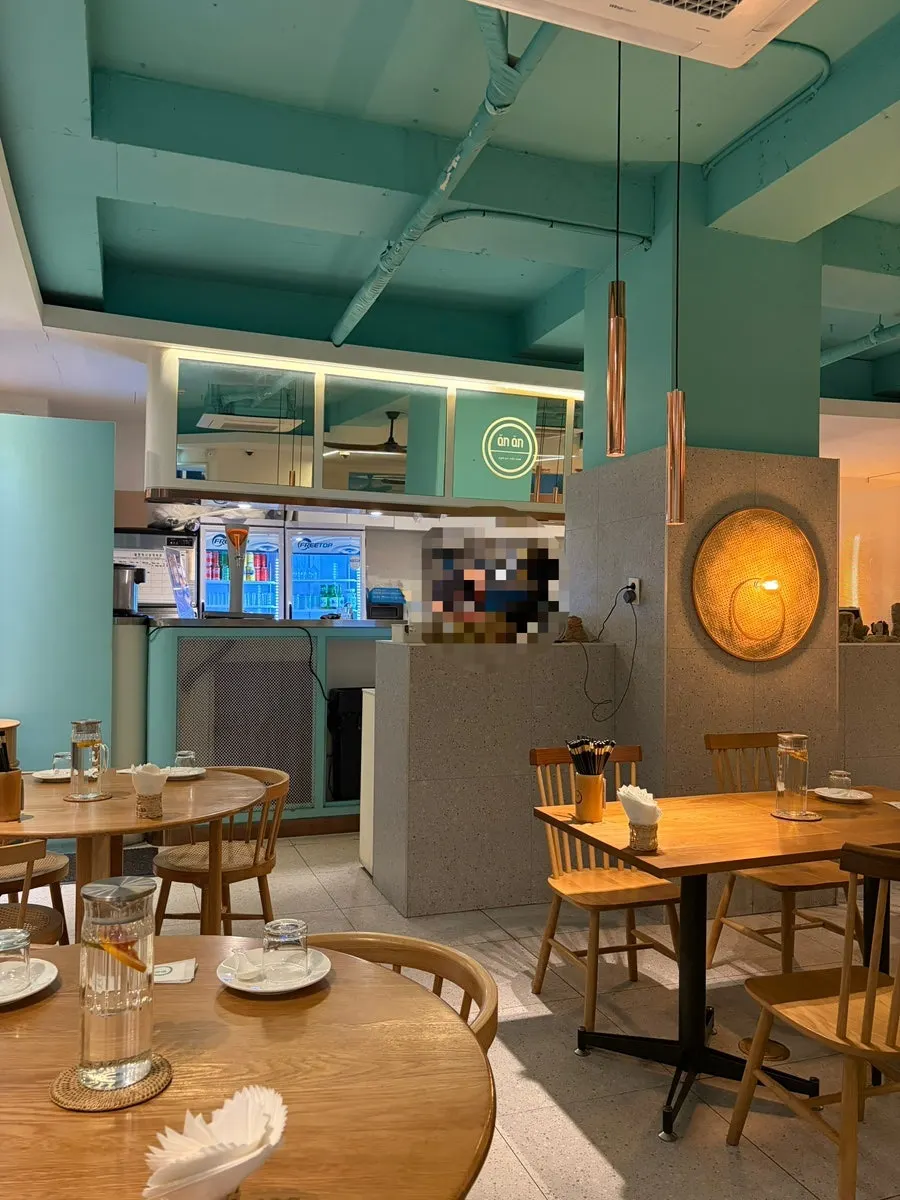 Sky-blue toned interior design of Anan Gangnam Direct Store