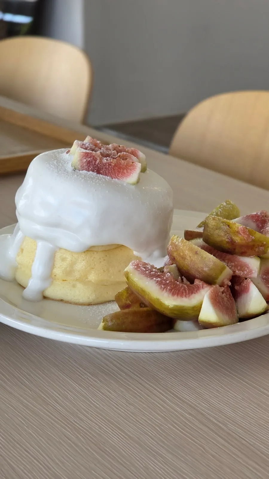 Close-up of a freshly made fig soufflé pancake
