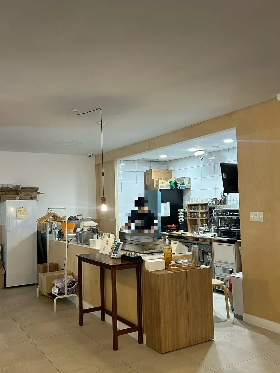 Open kitchen where pancakes are cooked to order