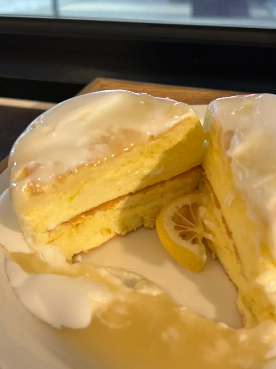 Soufflé pancake puffed up fluffy