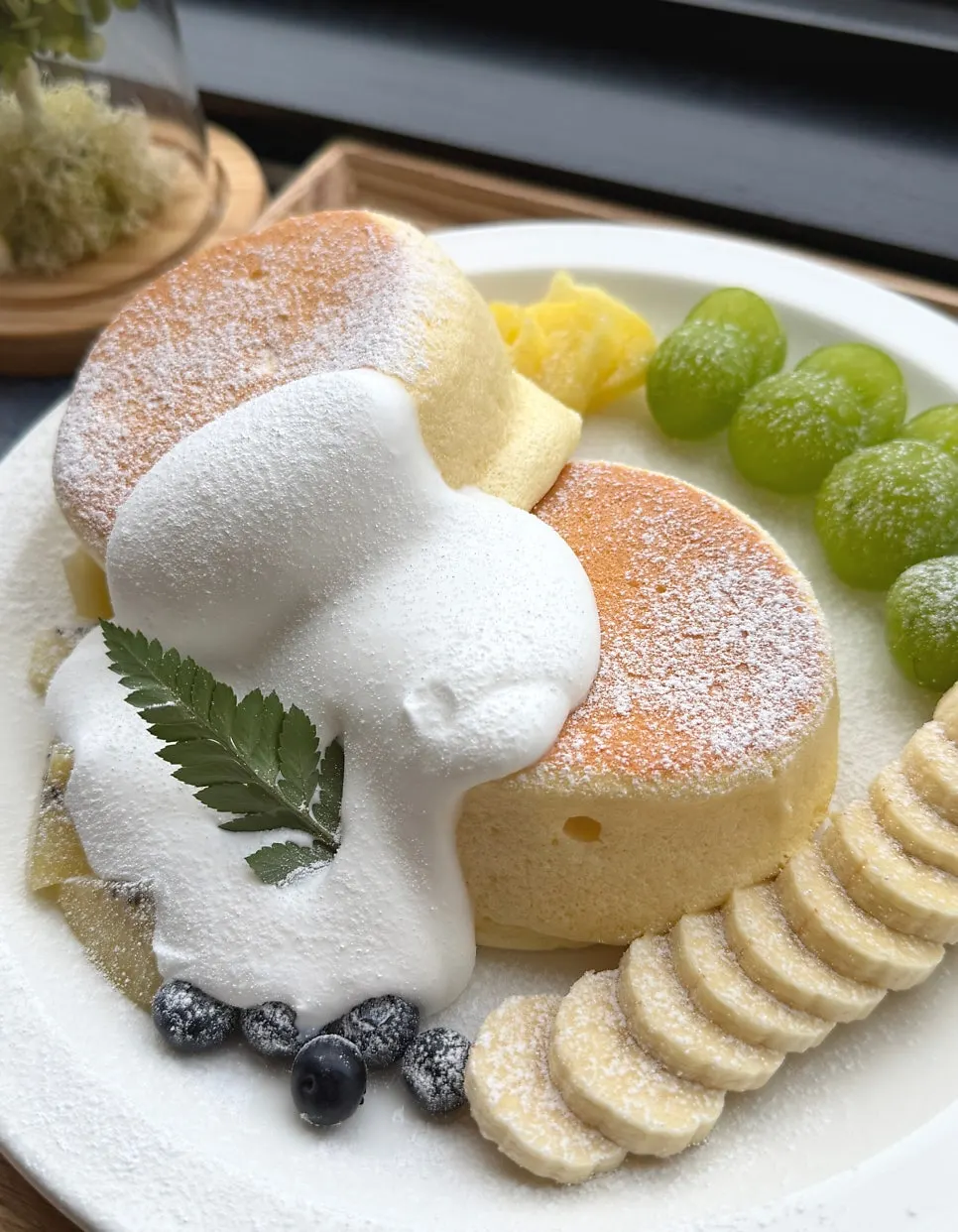 Fluffy jiggly Andamiro soufflé pancake