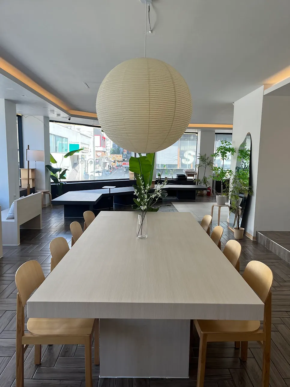 Interior table layout with generous spacing