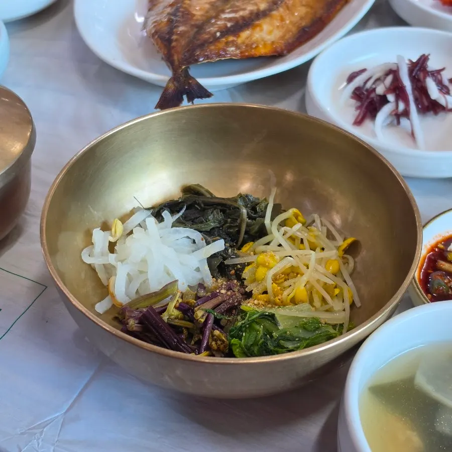 나물이 올라간 길풍 메인 헛제사밥