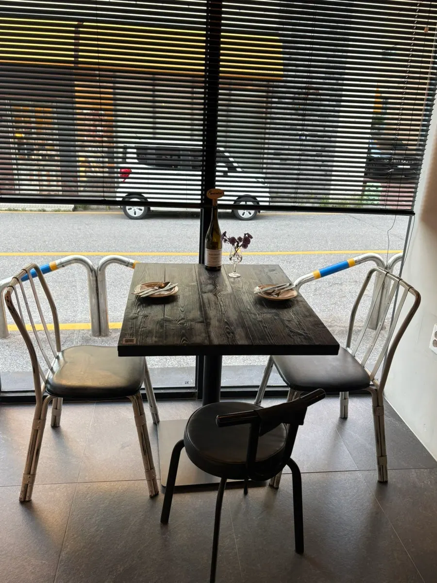 Andover's interior tables and lighting