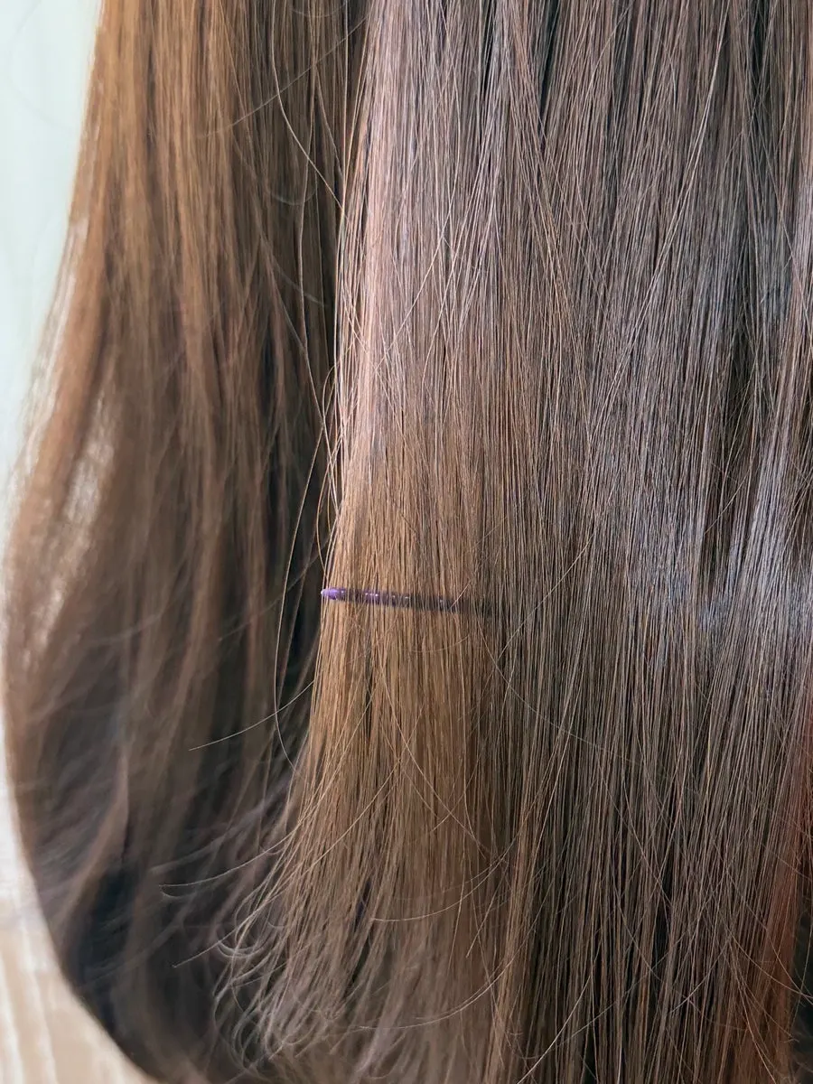 Ash brown color shifting under different light
