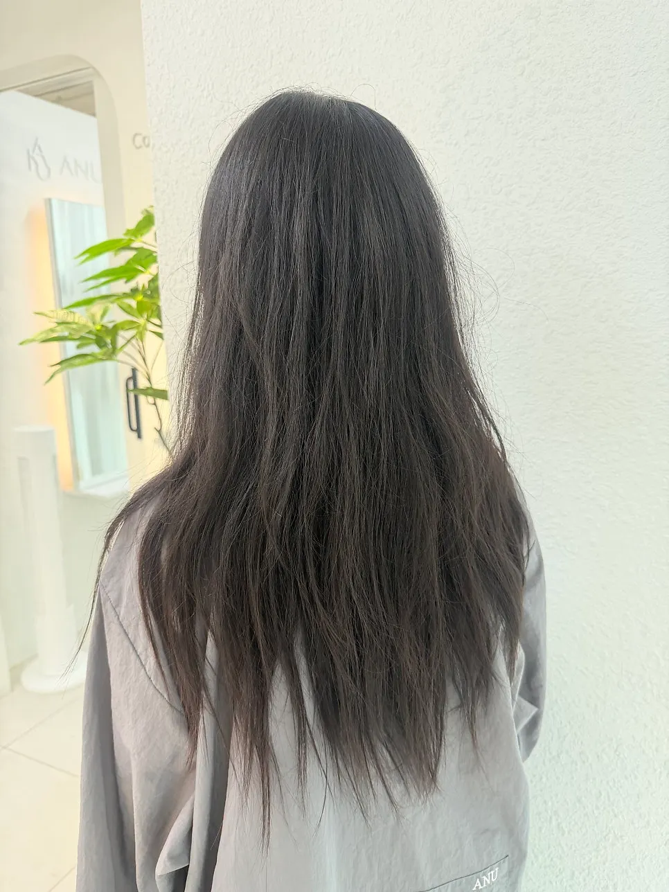 시술 전 부스스한 롱헤어 모습