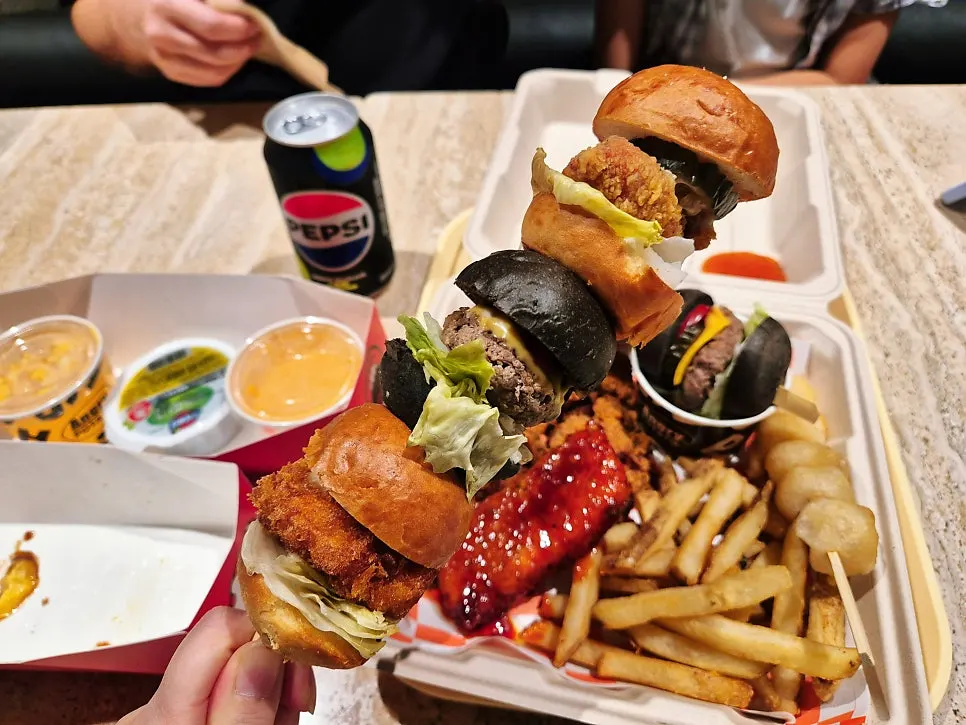 미니버거꼬치 빵 단면 클로즈업