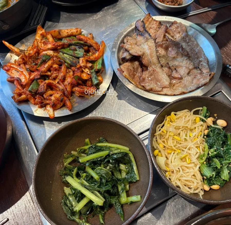 Plate of ready-to-eat charcoal bulgogi