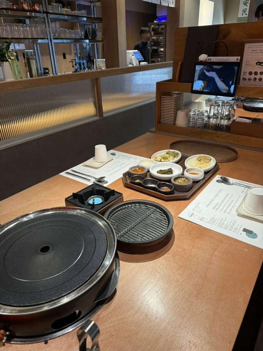 Table pre-set for a reservation