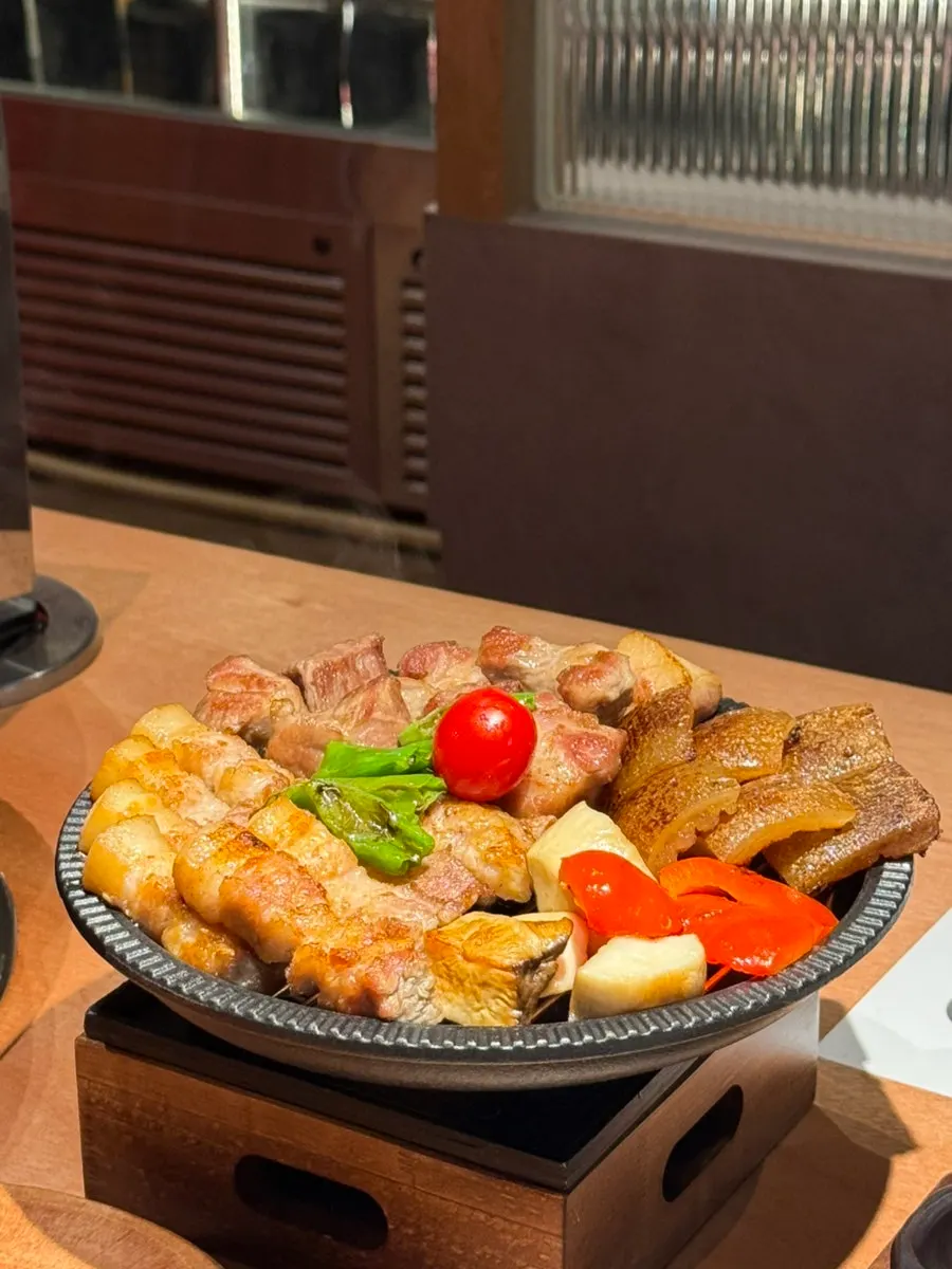 Thick cuts of meat sliced into bite-sized pieces